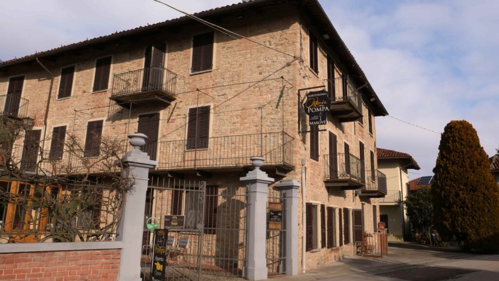 Osteria della Pompa, agriturismo a Cocconato nel Monferrato